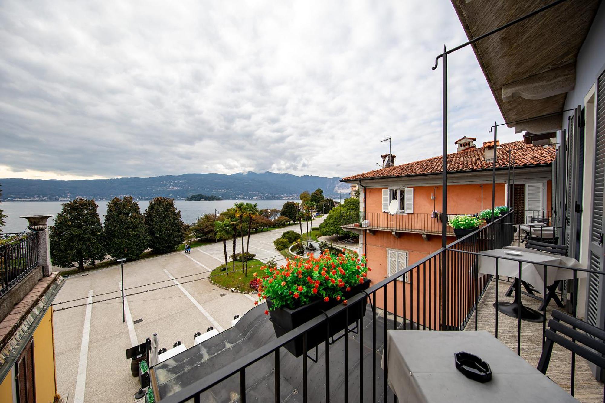 Hotel Novara Verbania Zewnętrze zdjęcie
