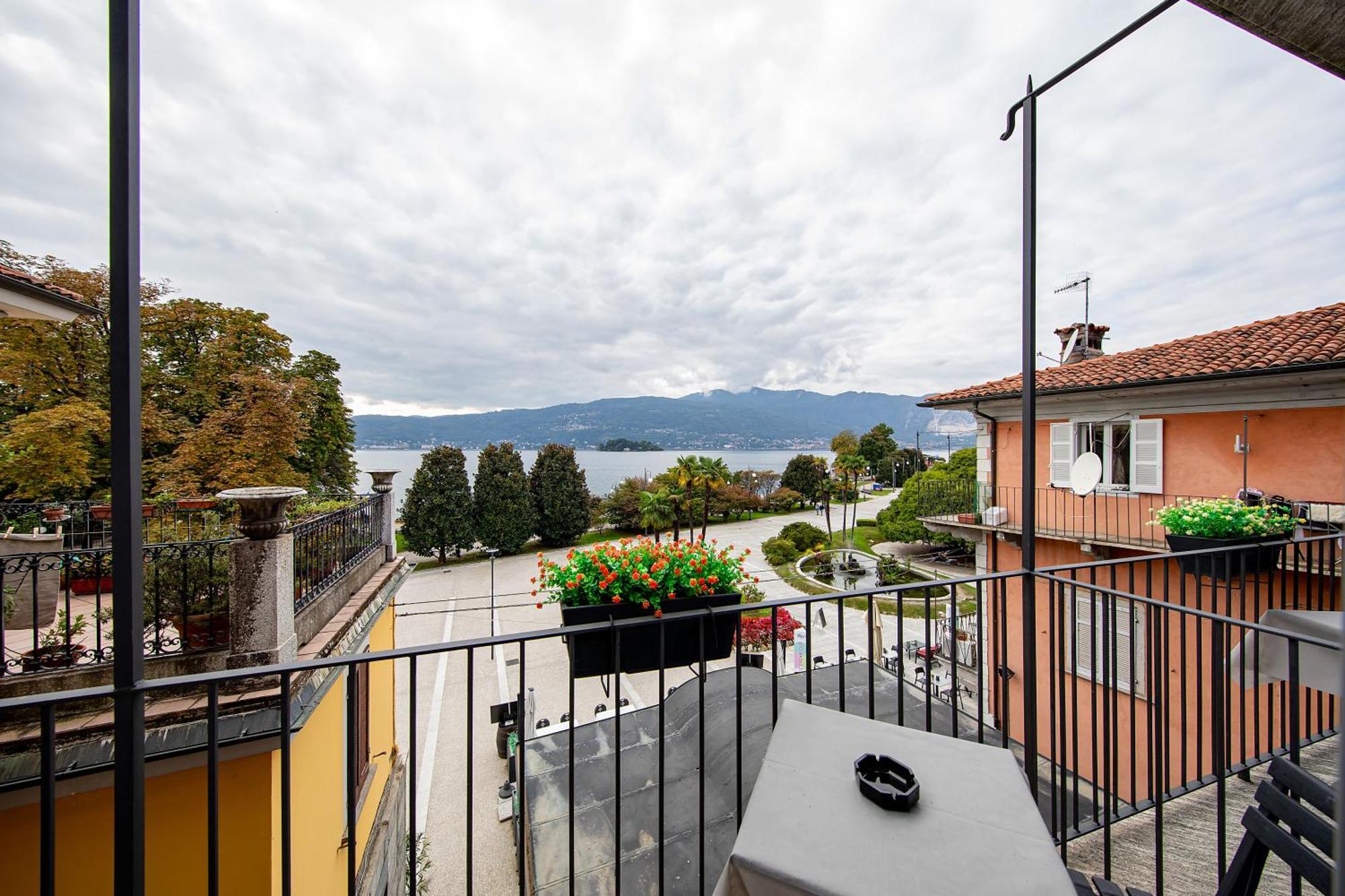 Hotel Novara Verbania Zewnętrze zdjęcie